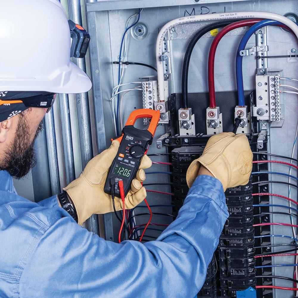 Klein CL810 Review: The Meter I Trust on Every Job 4 Klein CL810 Review: The Meter I Trust on Every Job