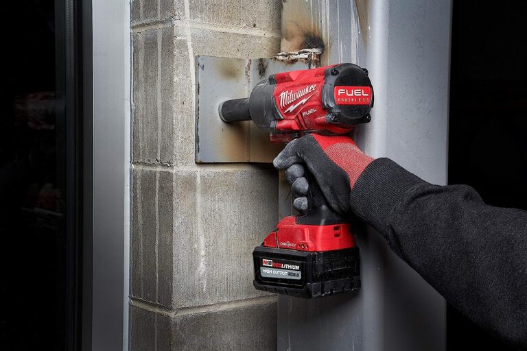 Milwaukee 48-11-1880 M18 REDLITHIUM HIGH OUTPUT 18v 8.0 Ah Lithium-Ion Battery Pack Review