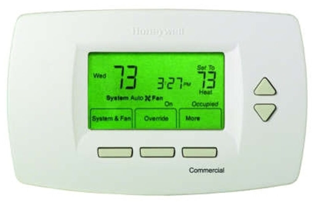 Honeywell TB7220U1012 CommercialPRO 7000 Programmable Commercial Thermostat
