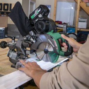 bosch cm8s compact miter saw review 4