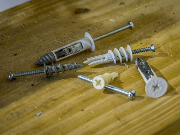 Drywall Anchor Review