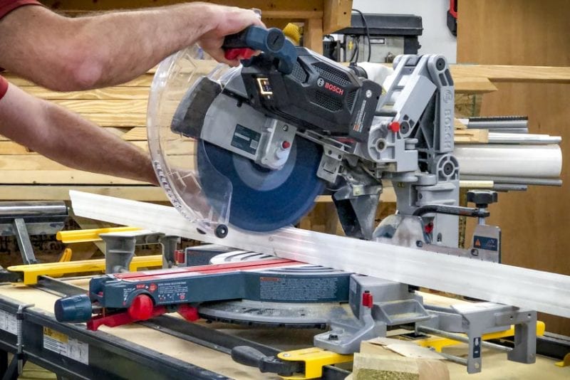 Miter Saw Types and Choosing Guide Review