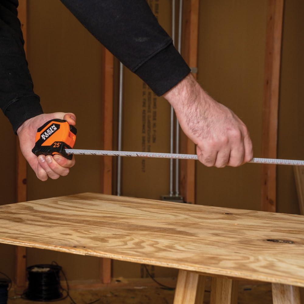 Klein Tools 9525: My⁢ Go-To ⁤Compact Tape‌ measure